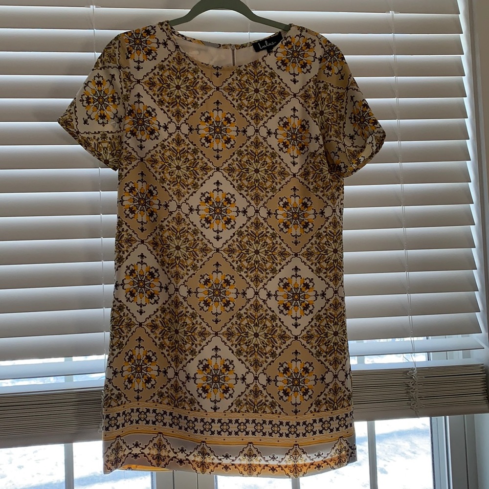 Dandelion yellow shift dress